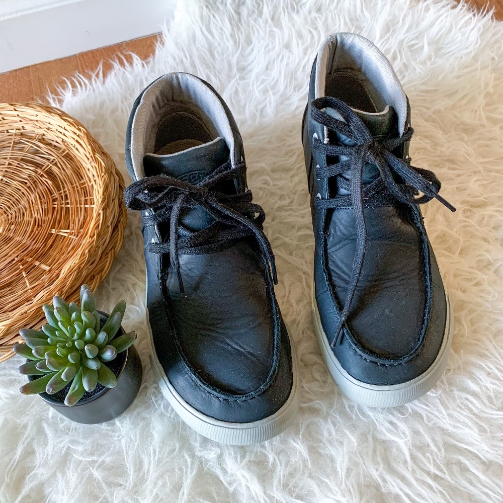 Keen Timmons Black Leather Chukka Boots | Size 9